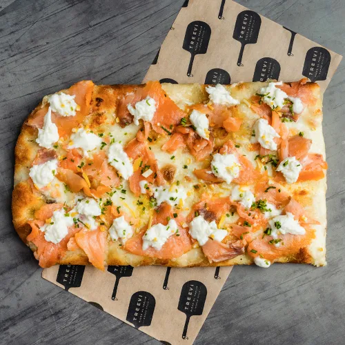 Salmon Pizza